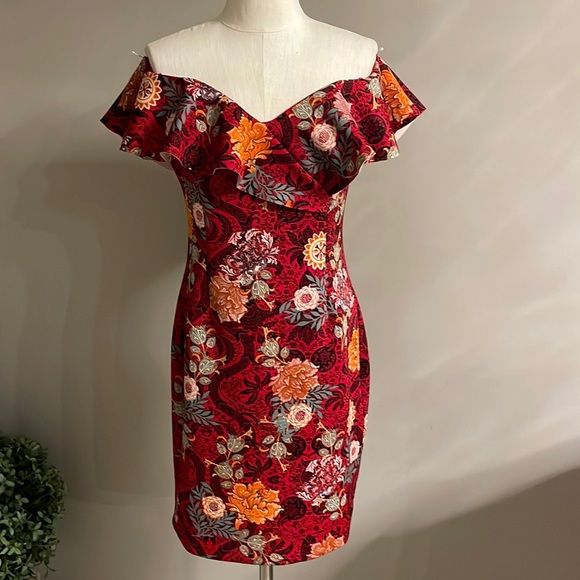 GUESS Red Elysian Floral Shaye OFF THE SHOULDER ruffle fitted SCUBA mini dress L - Picture 3 of 16